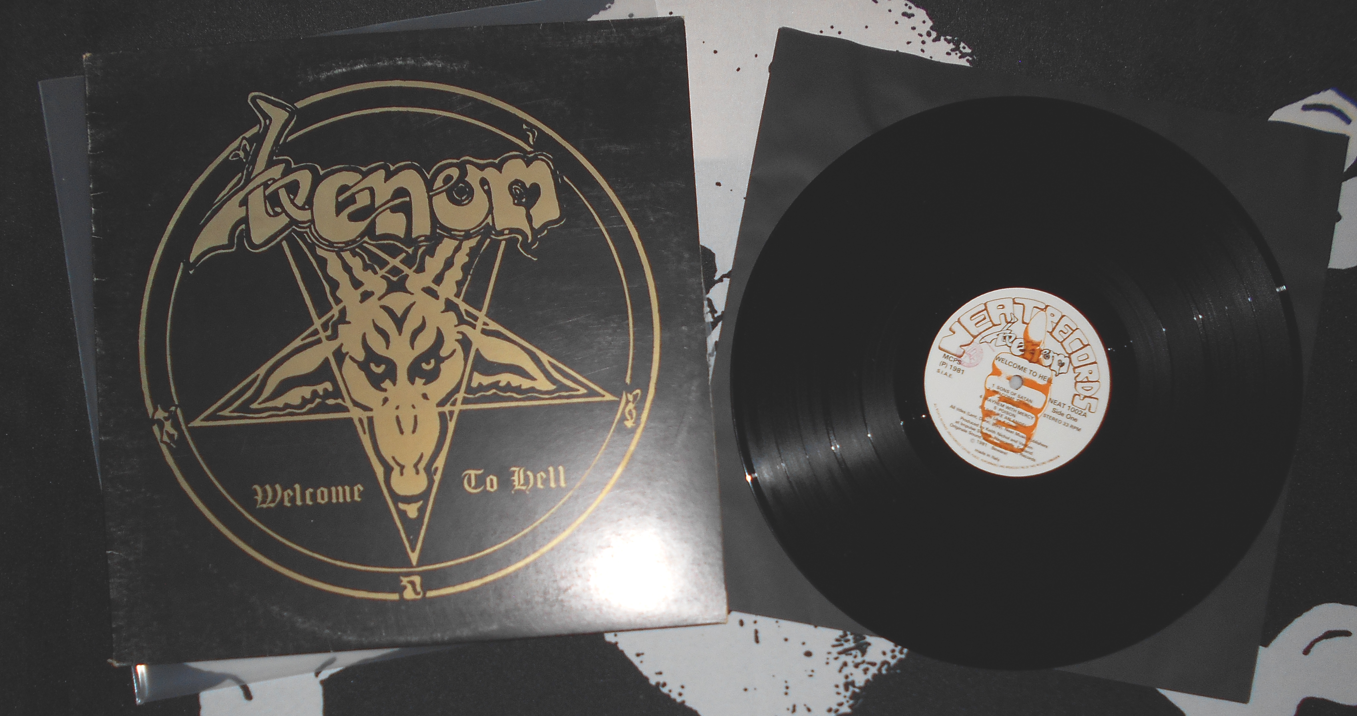 VENOM - Welcome to Hell (1).JPG