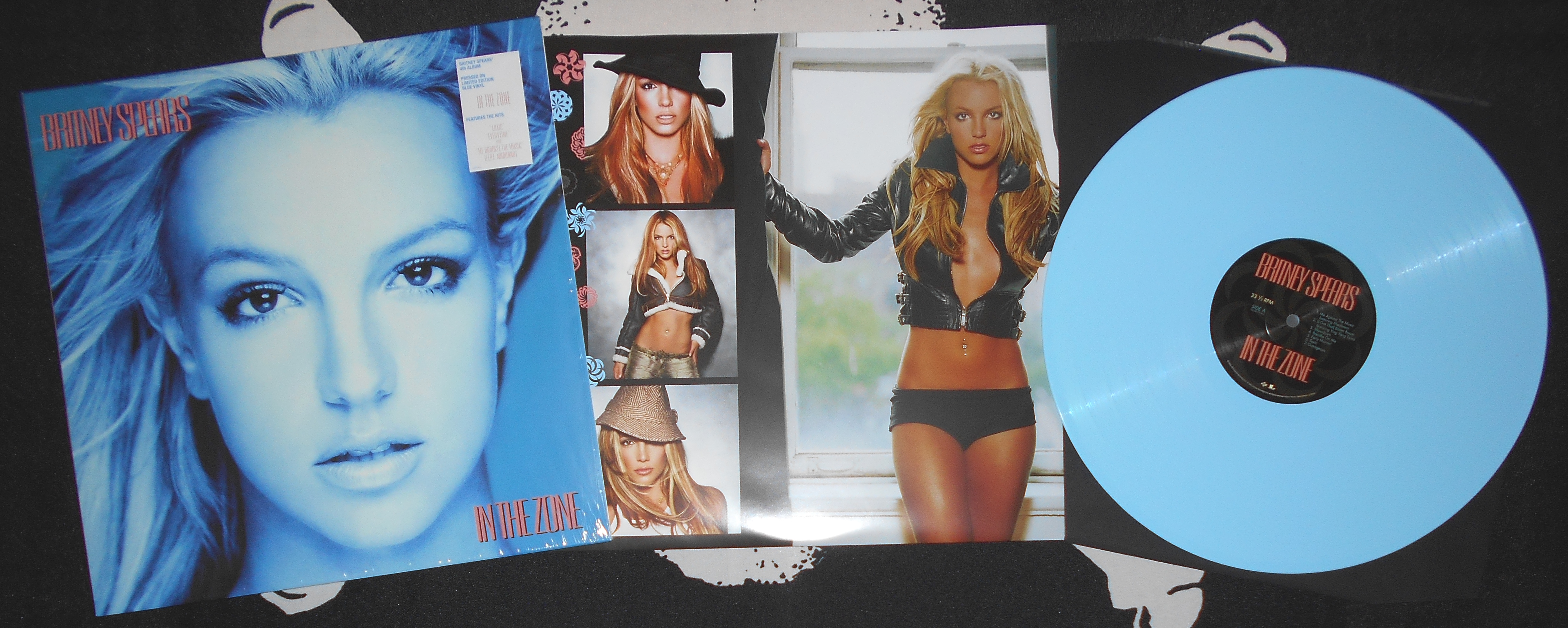 BRITNEY SPEARS - In the Zone (1).JPG