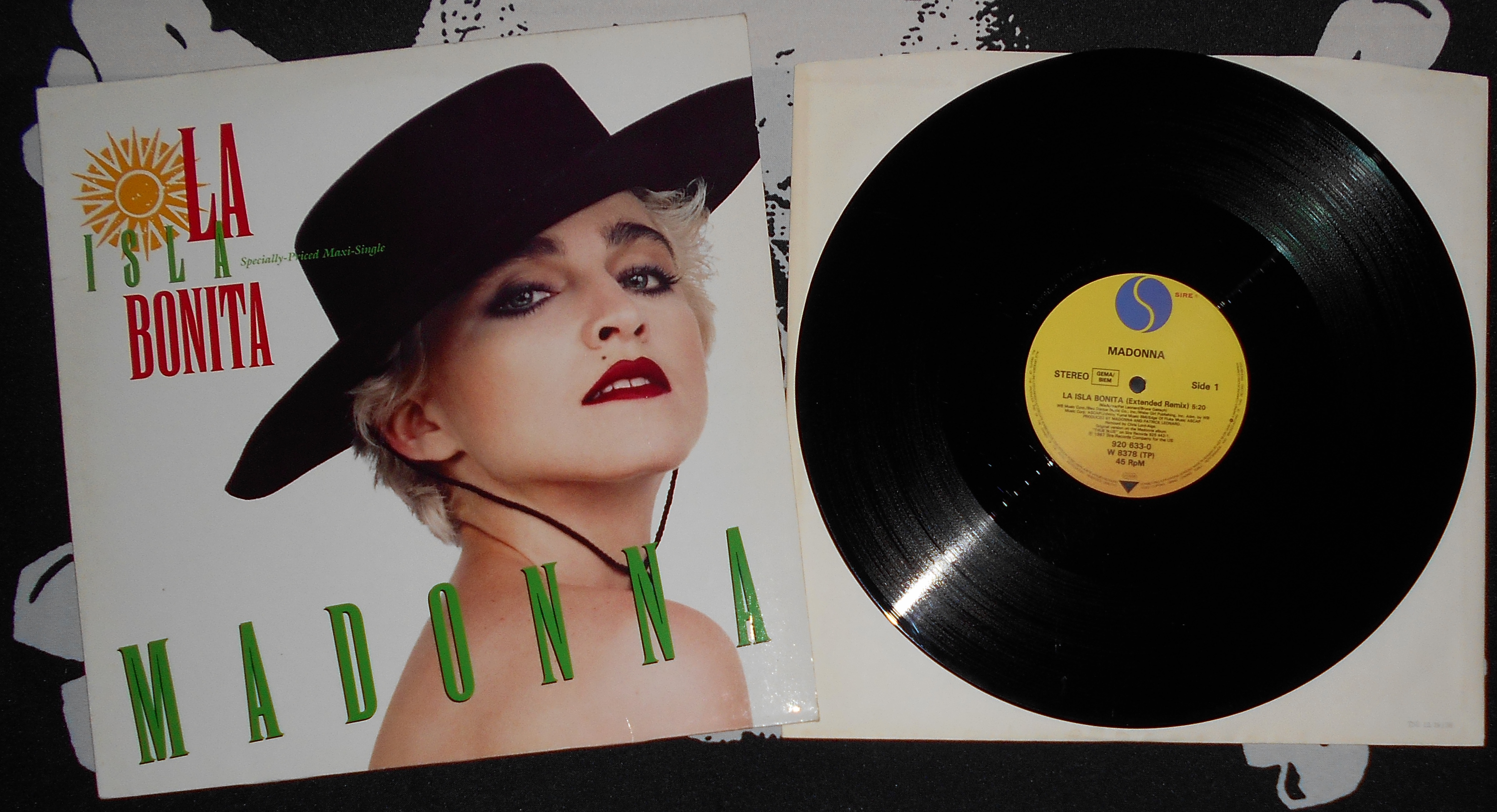 MADONNA - La Isla Bonita (1).JPG