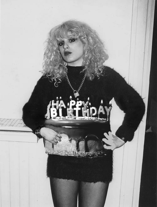 embed-nancy-spungen-birthday-02.jpg