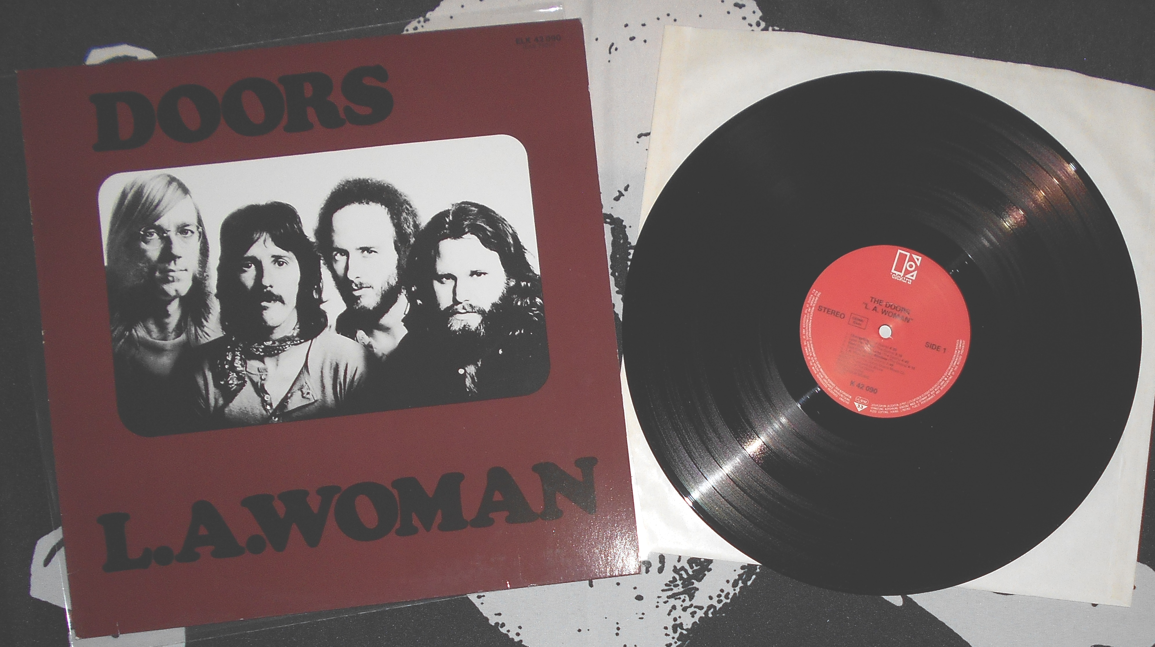 DOORS - LA WOMAN (1).JPG