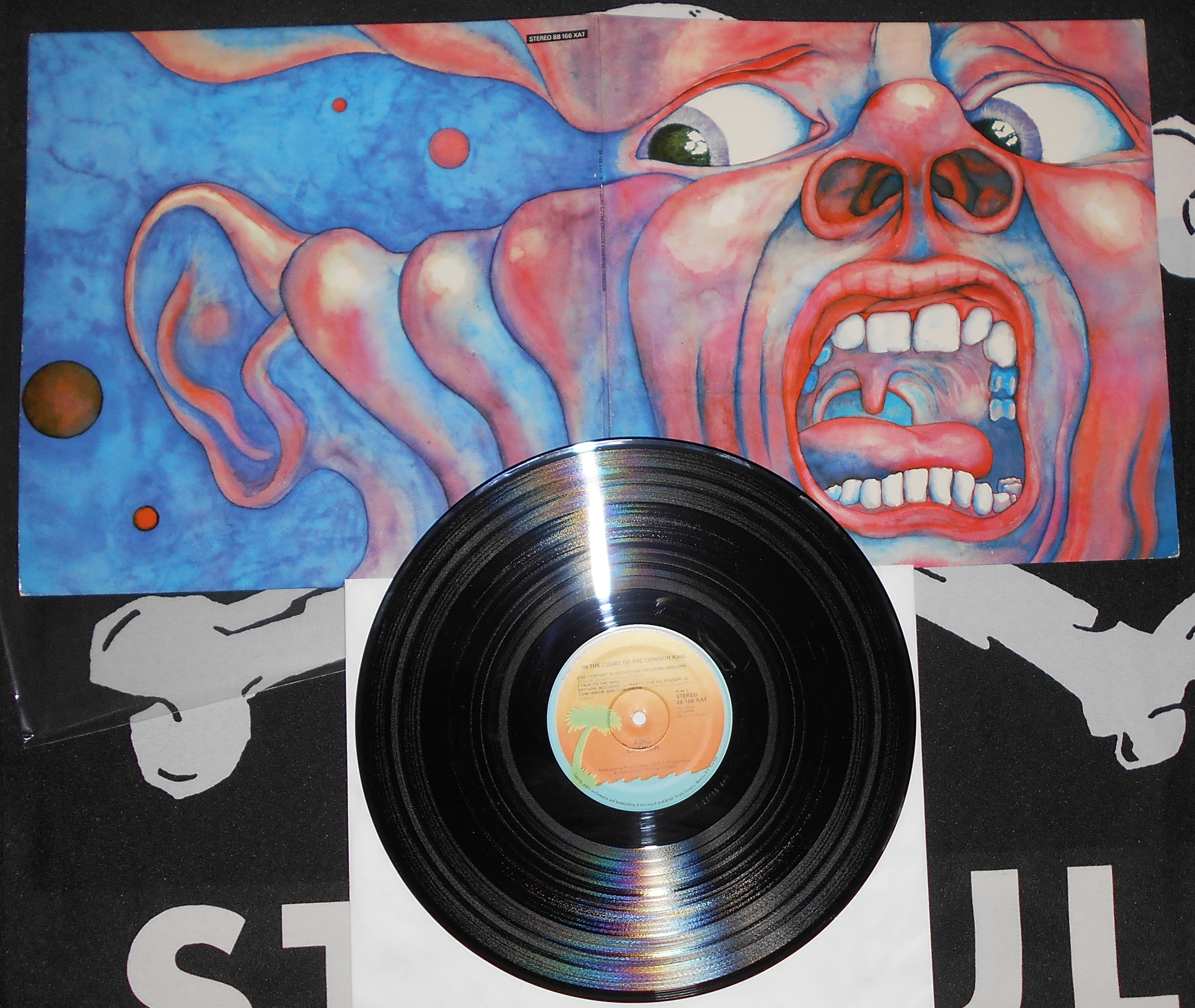 KING CRIMSON - In The Court Of The Crimson King (1).JPG