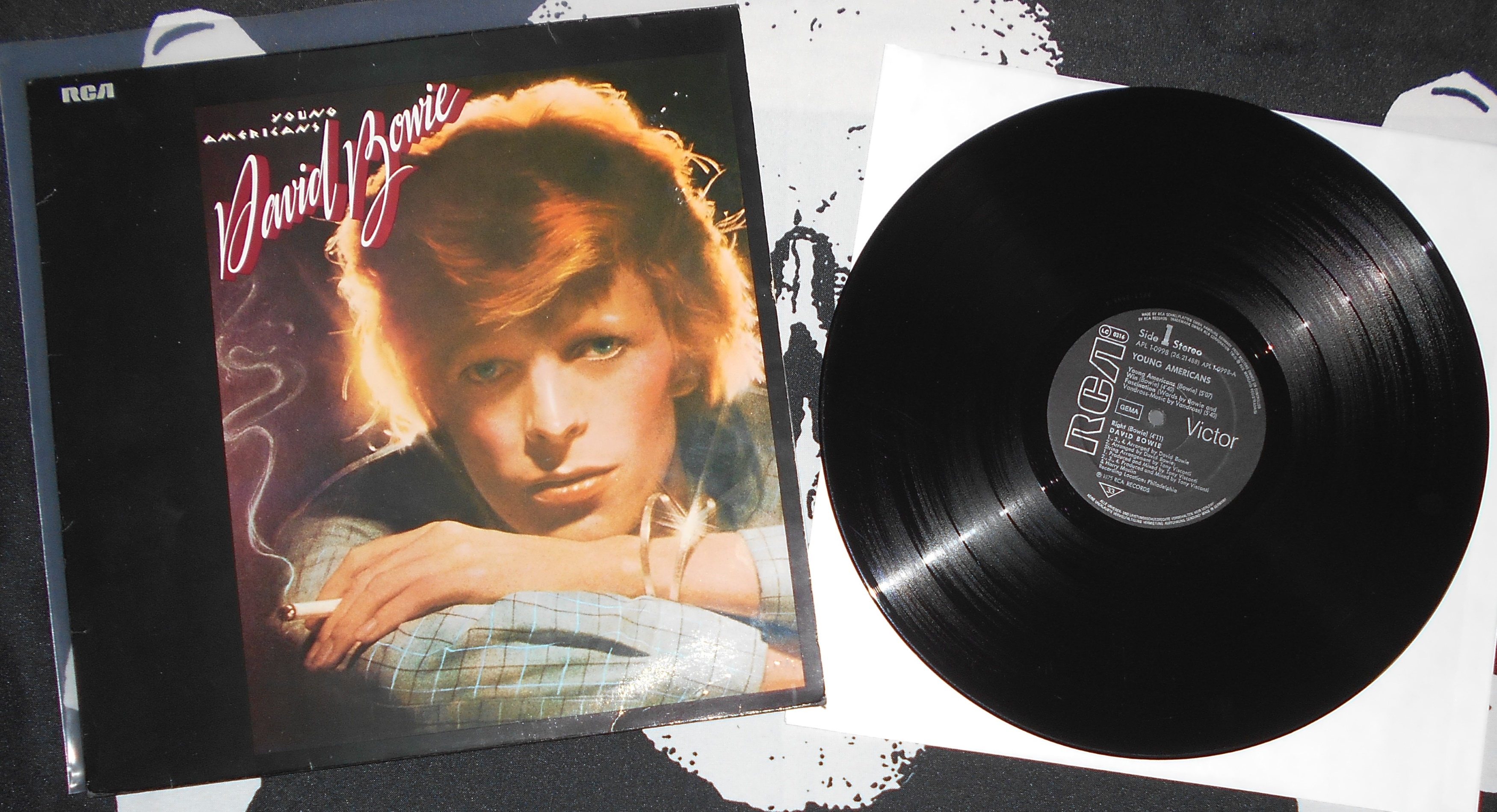 BOWIE - Young Americans (1).JPG