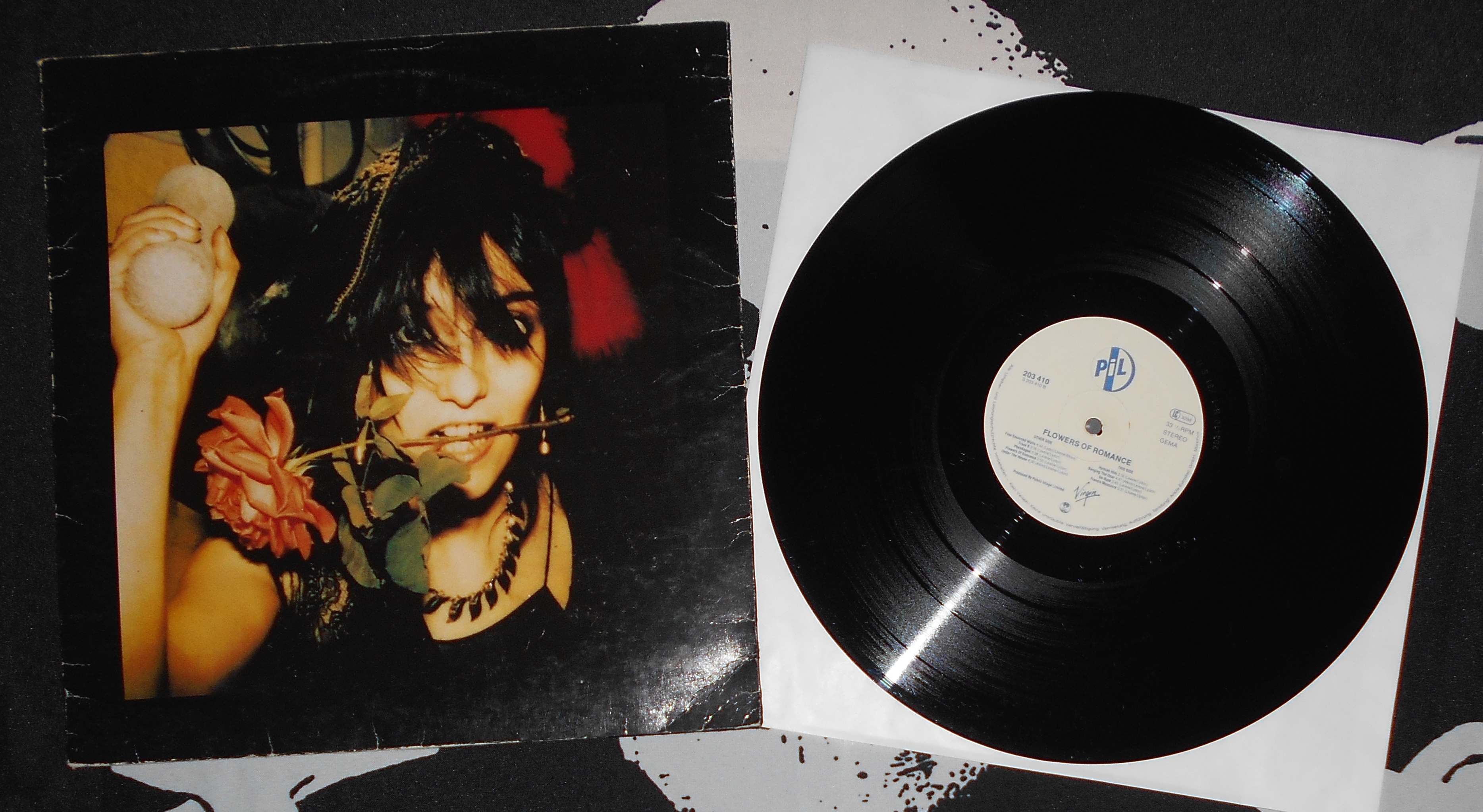 PIL - Flowers of Romance (1).JPG