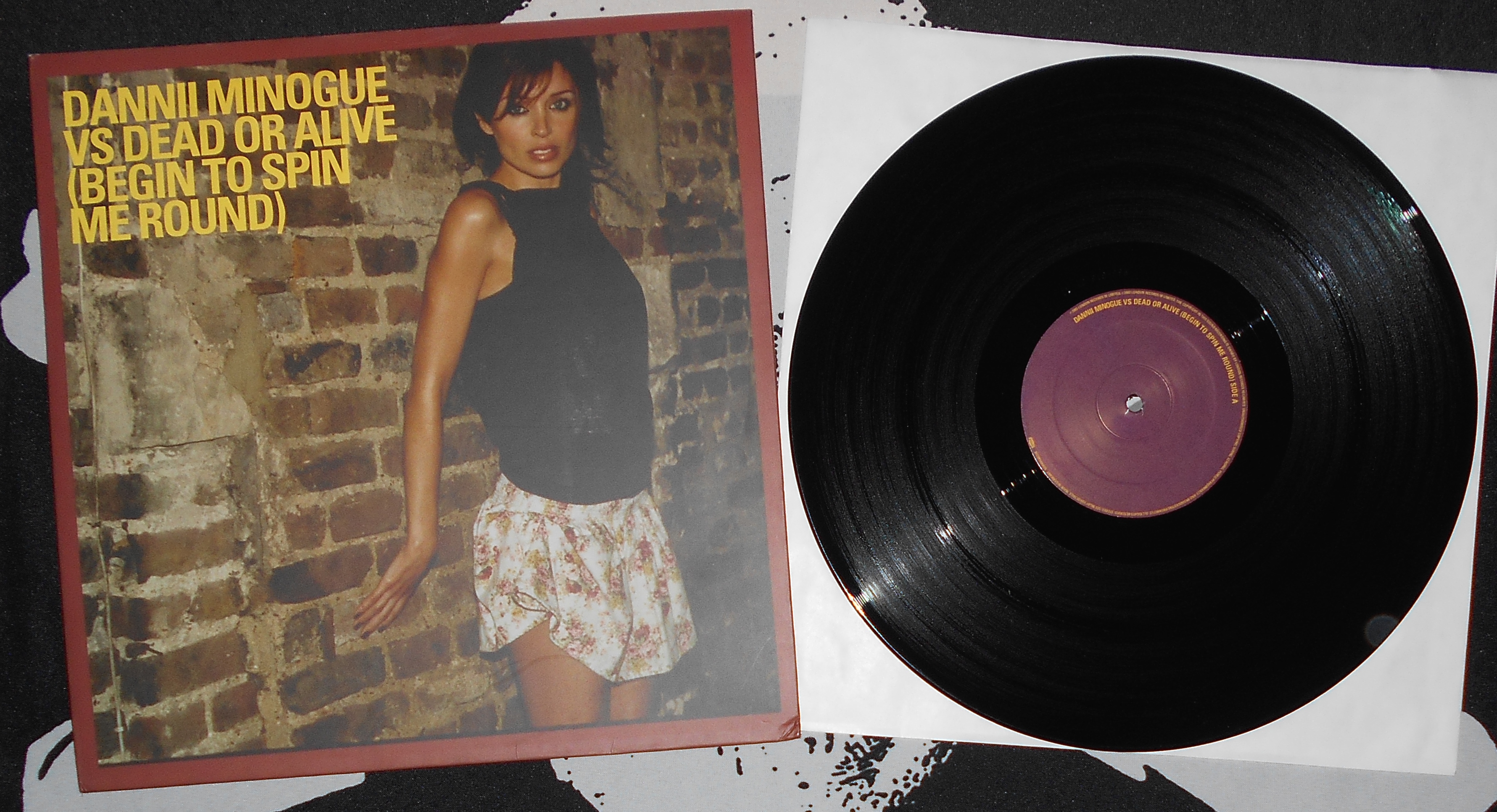 MINOGUE, DANNI - Begin to spin me round (1).JPG