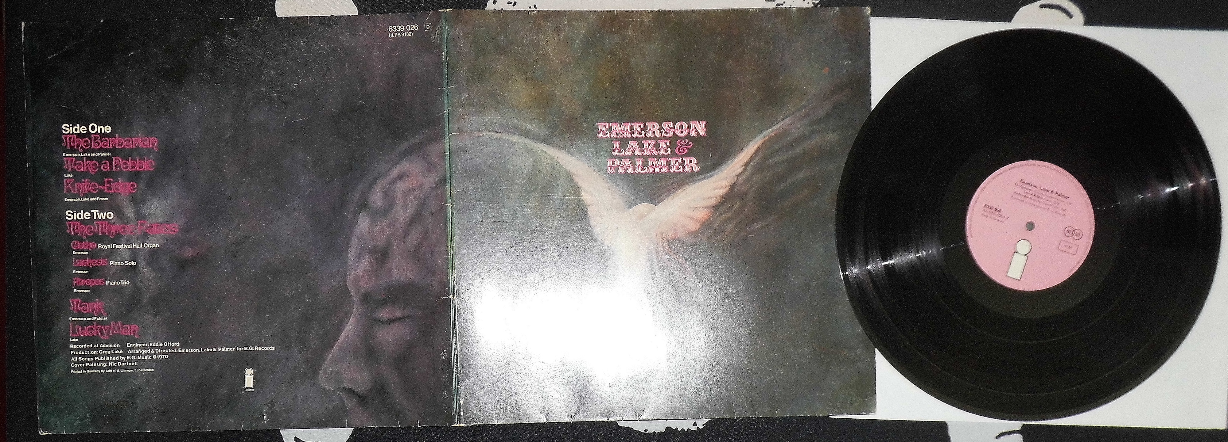 EMERSON LAKE AND PALMER - First Gatefold (1).JPG
